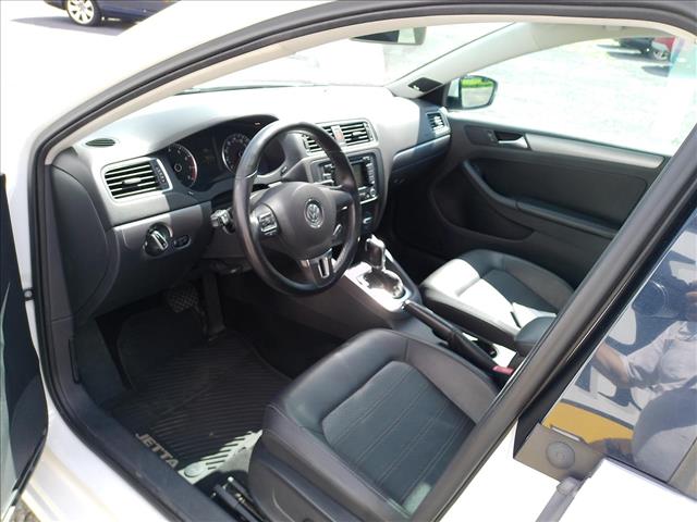 2013 Volkswagen Jetta SEL 2.5l A/T LOWEST MAINTENANC:10506