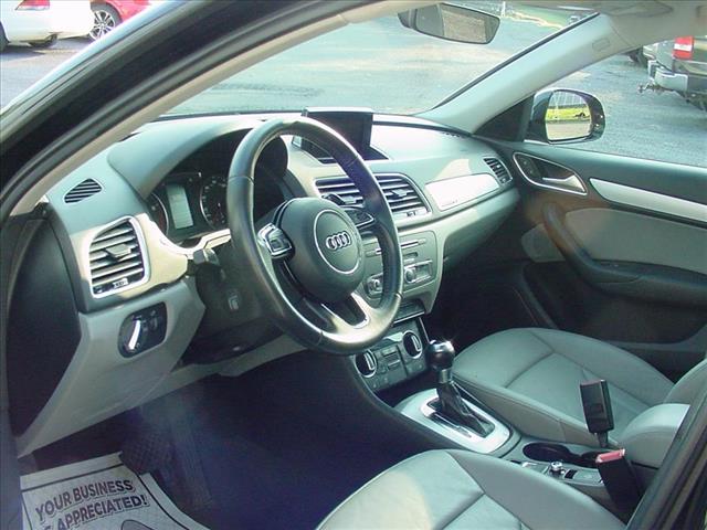 2017 Audi Q3 Premium photo 3