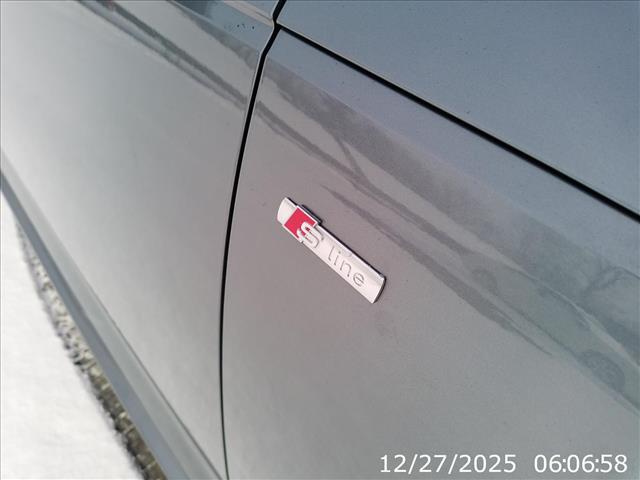 2018 Audi A4 6spd MANUAL Premium Plus Sline:10434