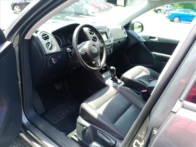 2016 Volkswagen Tiguan S4 Motion All Wheel Drive:10519