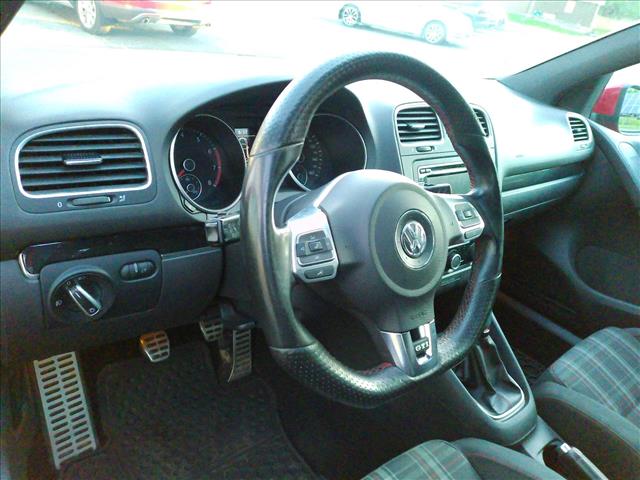 2012 Volkswagen GTI 2l 6spd MANUAL Select Trade:10563