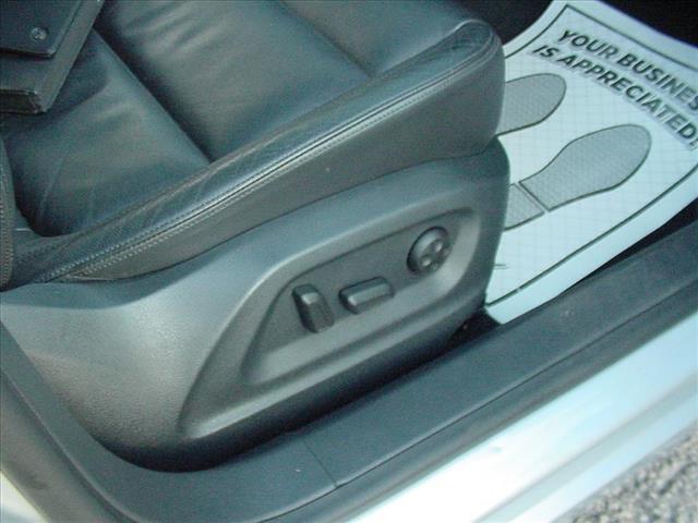 2017 Volkswagen Tiguan Sport AWD LOW 66k ONE OWNER Mi:10406