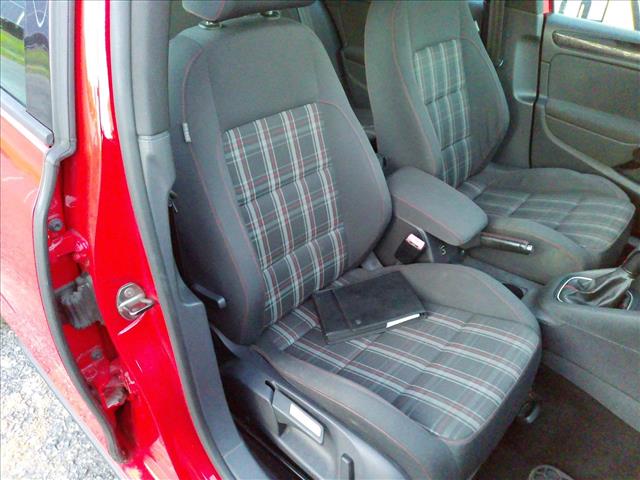2012 Volkswagen GTI 2l 6spd MANUAL Select Trade:10563