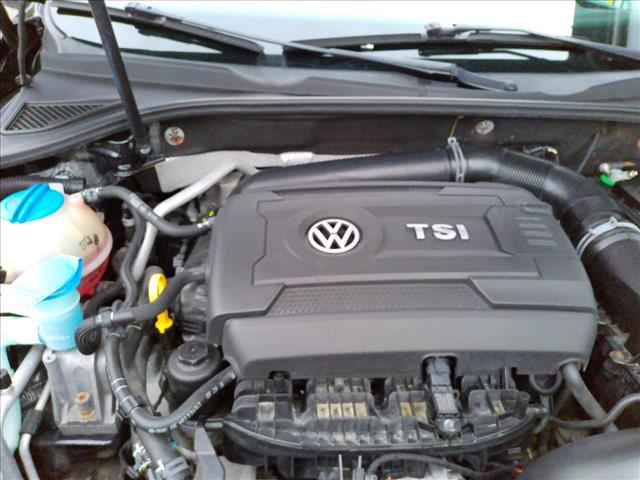 2017 Volkswagen Passat SE 1.8T Automatic EPA34MPG:10560