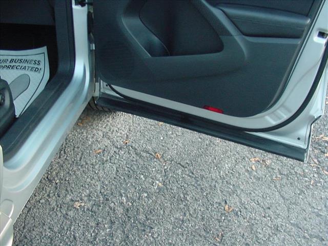 2017 Volkswagen Tiguan Sport AWD LOW 66k ONE OWNER Mi:10406