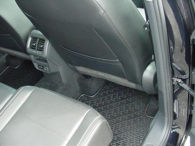 2020 Volkswagen Tiguan SEL photo 39