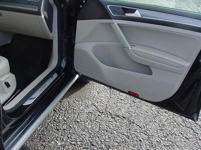 2019 Volkswagen Golf Alltrack SE 6spd PARK PILOT All Wheel:10415