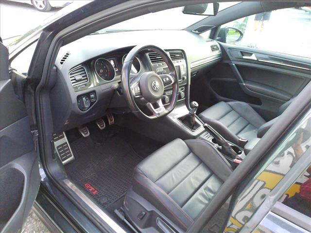 2017 Volkswagen Golf GTI Autobahn 6spd Manual:10523