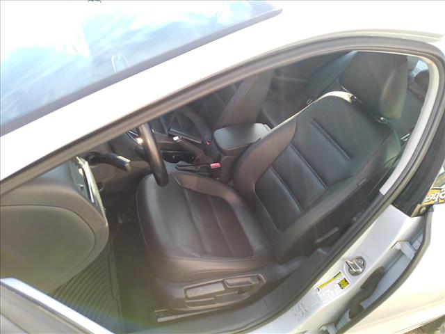 2017 Volkswagen Jetta SE 1.4T 5spd MANUAL EPA 40 MPG:10526
