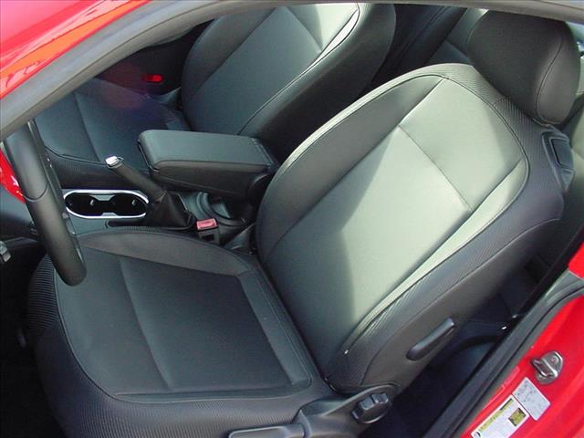 Photo of 2014 Volkswagen Beetle 2 point 5Liter Manual 1 Owner in Waterloo, NY - 5,  2014 Volkswagen Beetle 2 point 5Liter Manual 1 Owner:10399