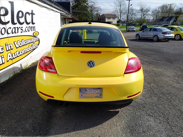 2014 Volkswagen Beetle 2.5L Automatic Sunroof:10473