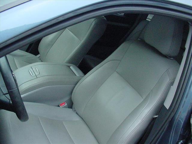 Photo of 2019 Toyota Highlander XLE All Wheel Drive in Waterloo, NY - 5,  2019 Toyota Highlander XLE All Wheel Drive:10395