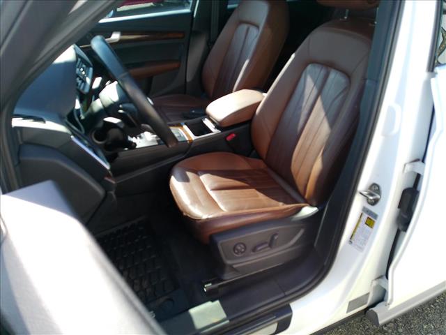 2018 Audi Q5 Premium Plus ONE OWNER:10549