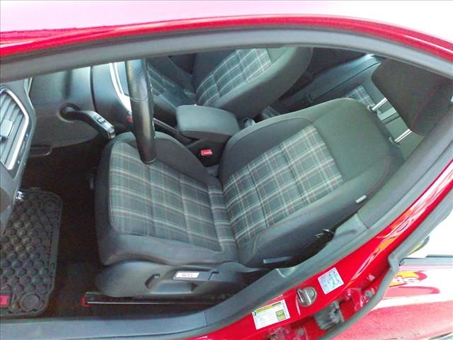 2012 Volkswagen GTI 2l 6spd MANUAL Select Trade:10563