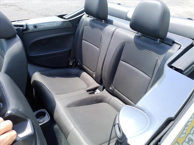 2015 Volkswagen Beetle Convertible Convertible 1.8 Turbo AT:10508