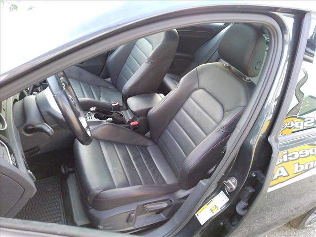 2017 Volkswagen Golf GTI Autobahn 6spd Manual:10523