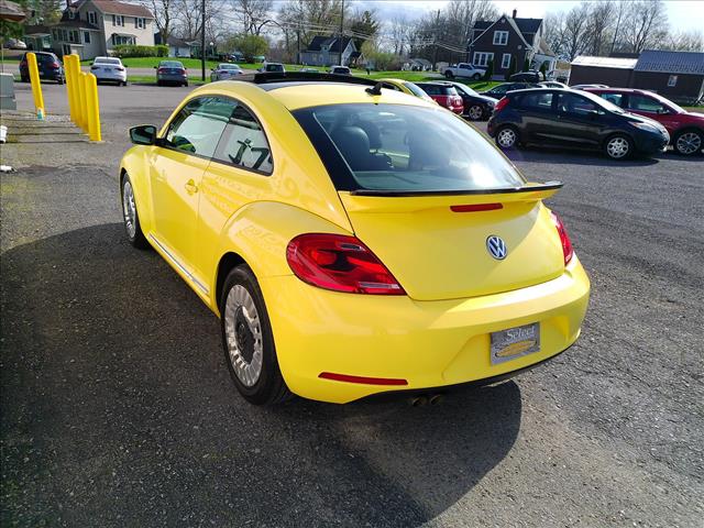 2014 Volkswagen Beetle 2.5L Automatic Sunroof:10473