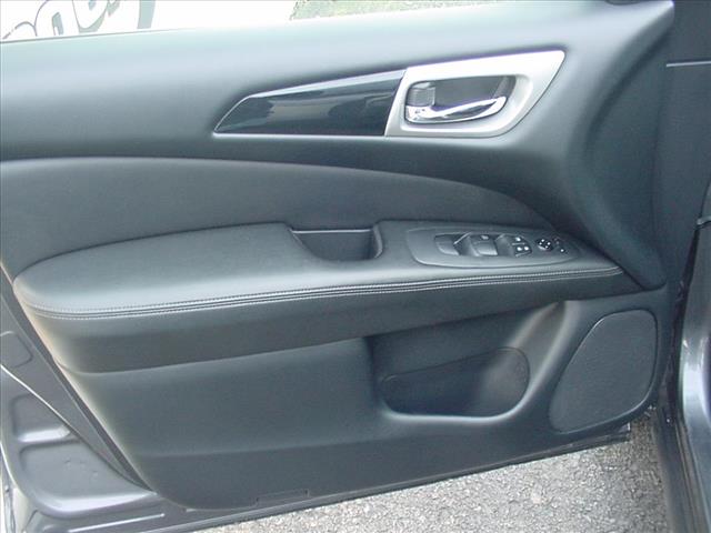 2019 Nissan Pathfinder S 4x4 SEATS SEVEN:10411