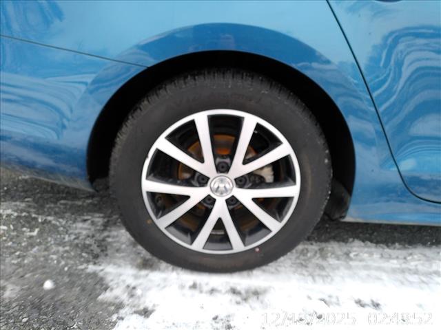 2018 Volkswagen Jetta SE Manual 5spd RARE LOW MILES:10431