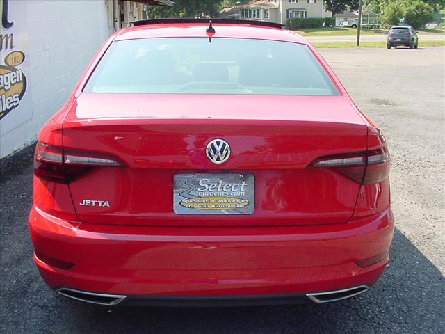 2020 Volkswagen Jetta R-Line photo 5
