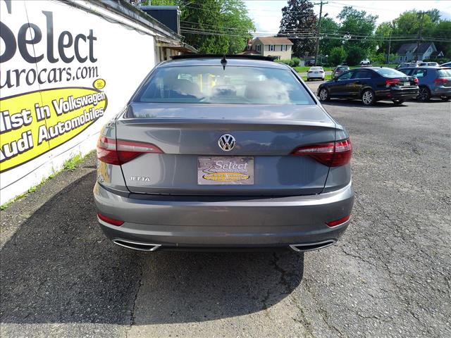 2020 Volkswagen Jetta 6spd R Line 1.4l EPA 40MPG Hwy:10528