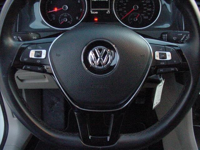 2019 Volkswagen Golf S Manual:10424