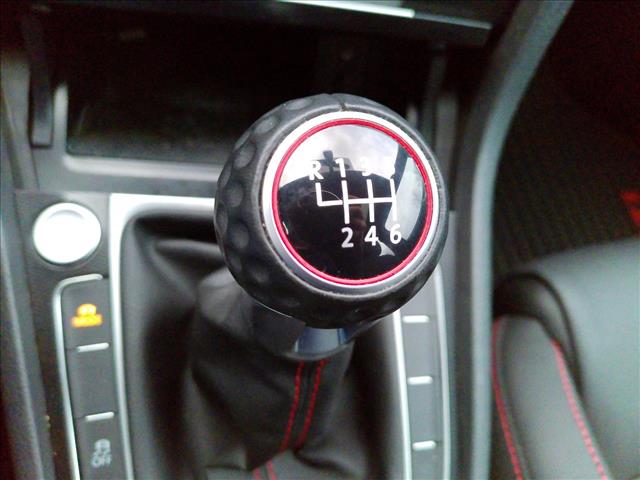 2017 Volkswagen Golf GTI SE 6spd Manual:10453