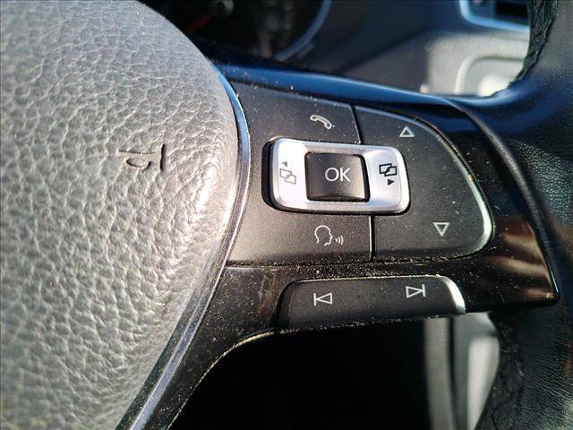 2015 Volkswagen Jetta SE w/ Nav AUTOMATIC:10516