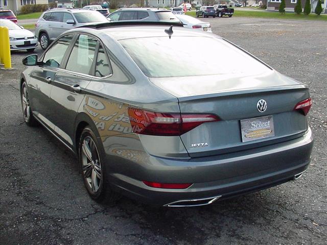 2020 Volkswagen Jetta R Line Manual EPA 40MPG Hwy:10410