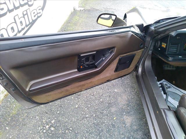 1984 Chevrolet Corvette:10566