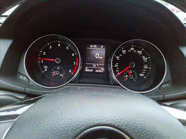 2017 Volkswagen Passat SE 1.8T Automatic EPA34MPG:10560