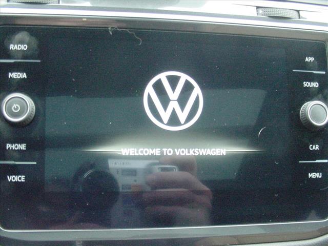 2022 Volkswagen Tiguan SE ONE OWNER All Wheel Drive:10388
