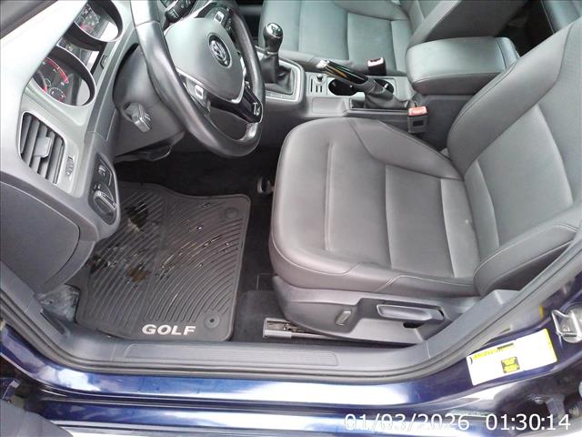 2015 Volkswagen Golf S 5spd Tsi Sunroof:10436