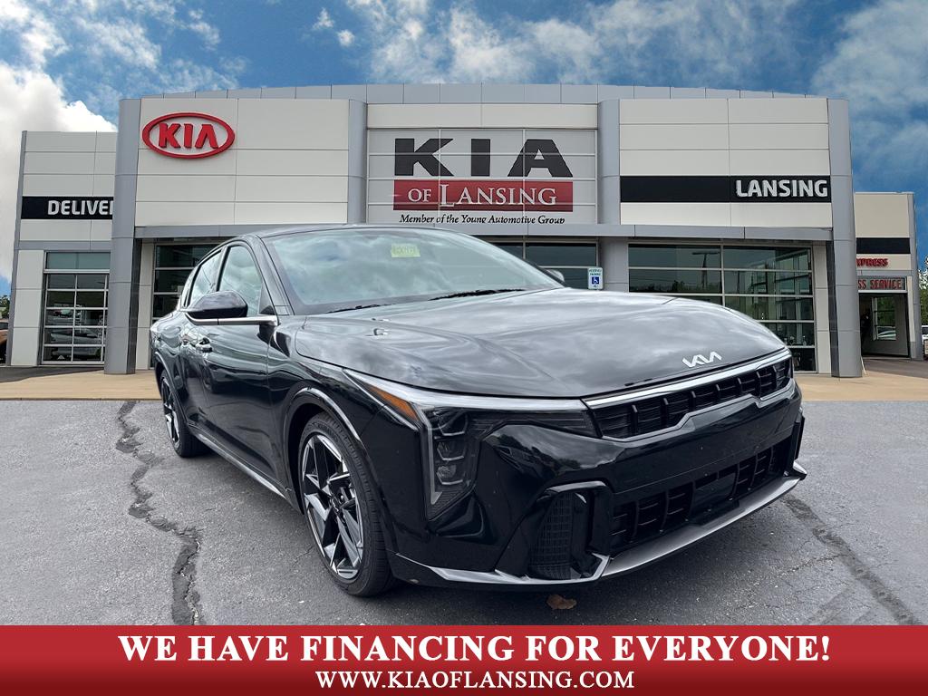 2025 Kia K4 GT-Line