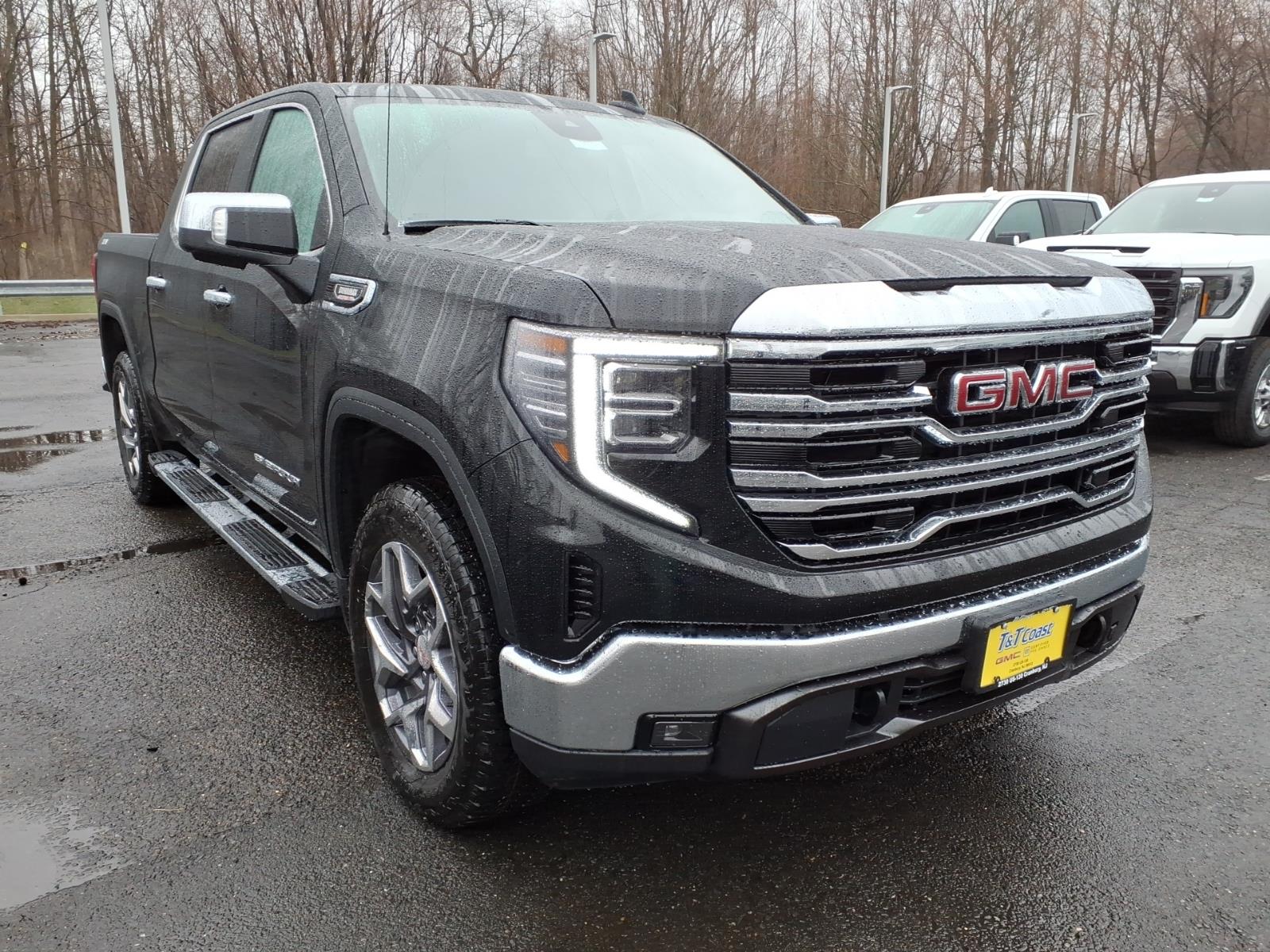 2026 GMC Sierra 1500 SLT Crew Cab 4WD