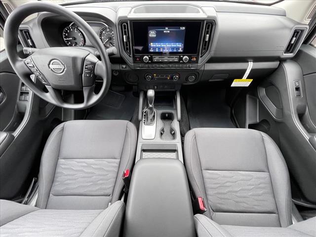 2025 Nissan Frontier AUTO