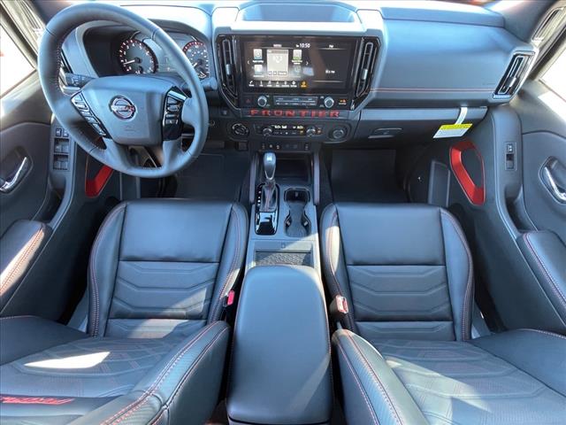 2025 Nissan Frontier AUTO