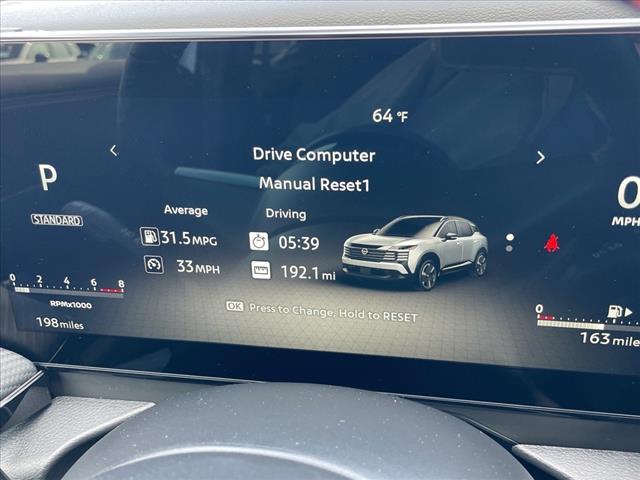 2025 Nissan Kicks SR