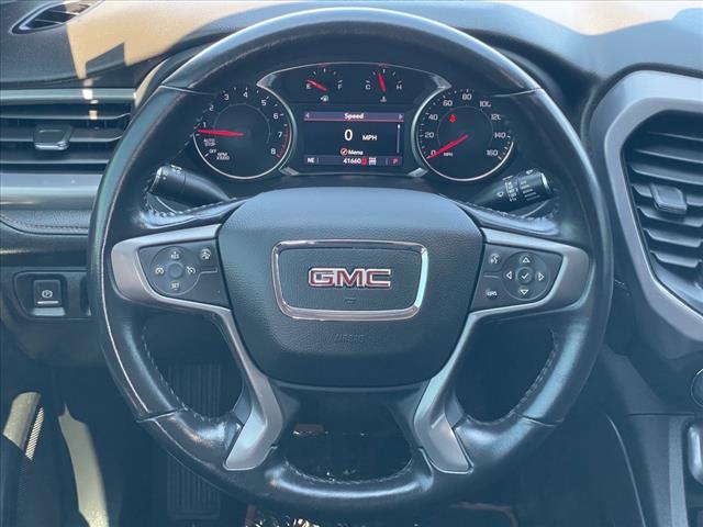 2022 GMC Acadia AT4