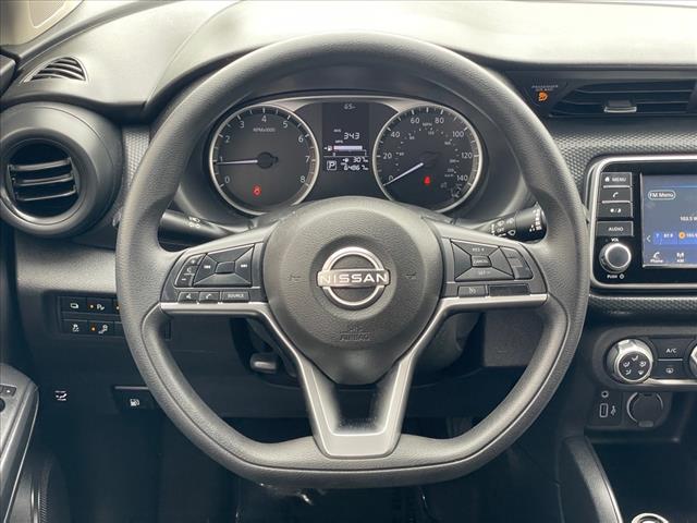 2022 Nissan Kicks S