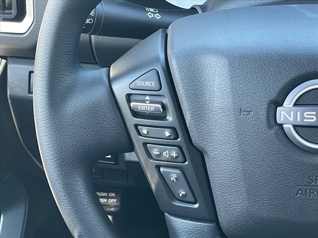 2025 Nissan Frontier AUTO
