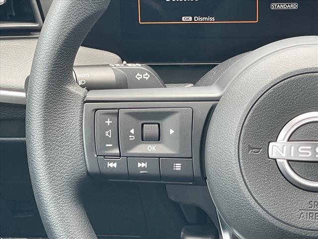 2025 Nissan Kicks CVT