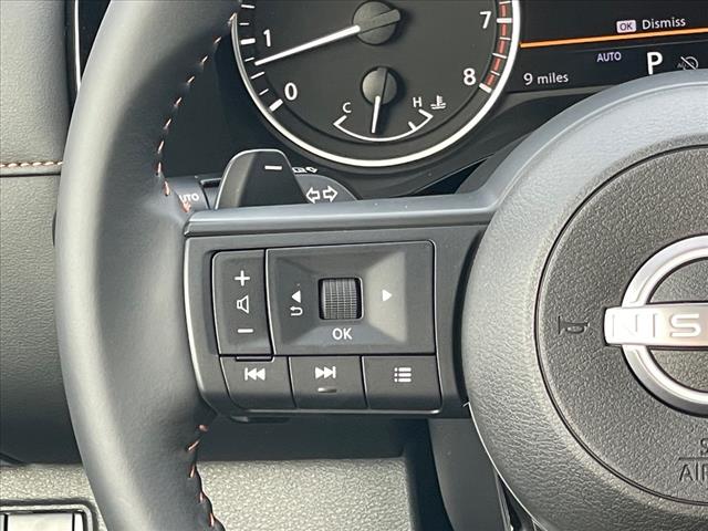 2025 Nissan Pathfinder AUTO