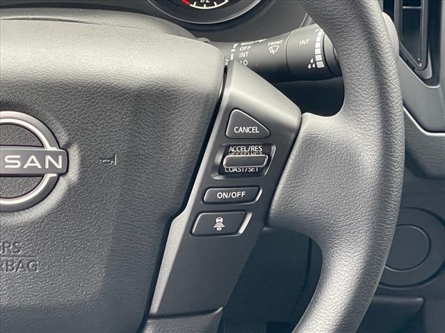2025 Nissan Frontier AUTO