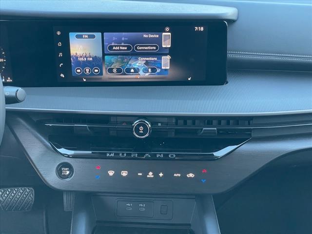 2025 Nissan Murano AUTO