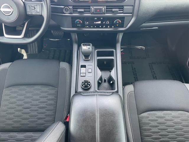 2023 Nissan Pathfinder S