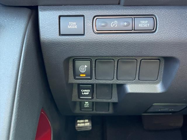 2025 Nissan Frontier AUTO