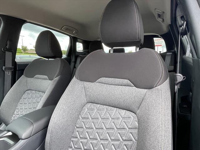 2025 Nissan Kicks CVT