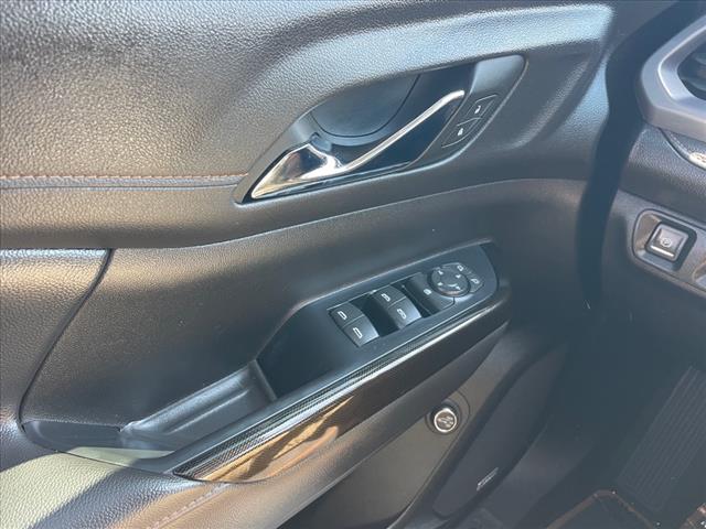 2022 GMC Acadia AT4