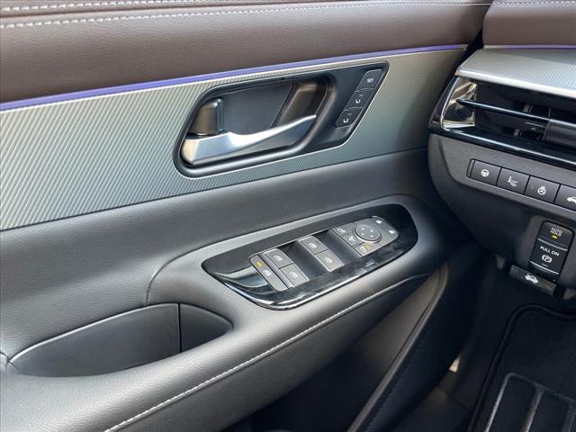 2025 Nissan Murano AUTO